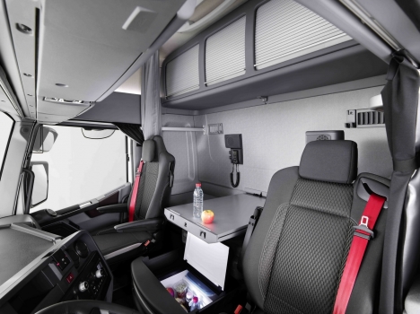 Новая кабина Renault Trucks для магистральных тягачей серии Т с высокой крышей