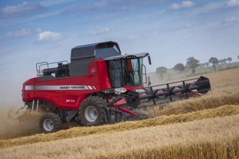 AGCO-RM будет выпускать клавишные комбайны Massey Ferguson